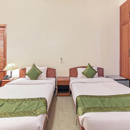 Treebo Trip The Nest Corporate Hotel Greater Noida Eksteriør billede